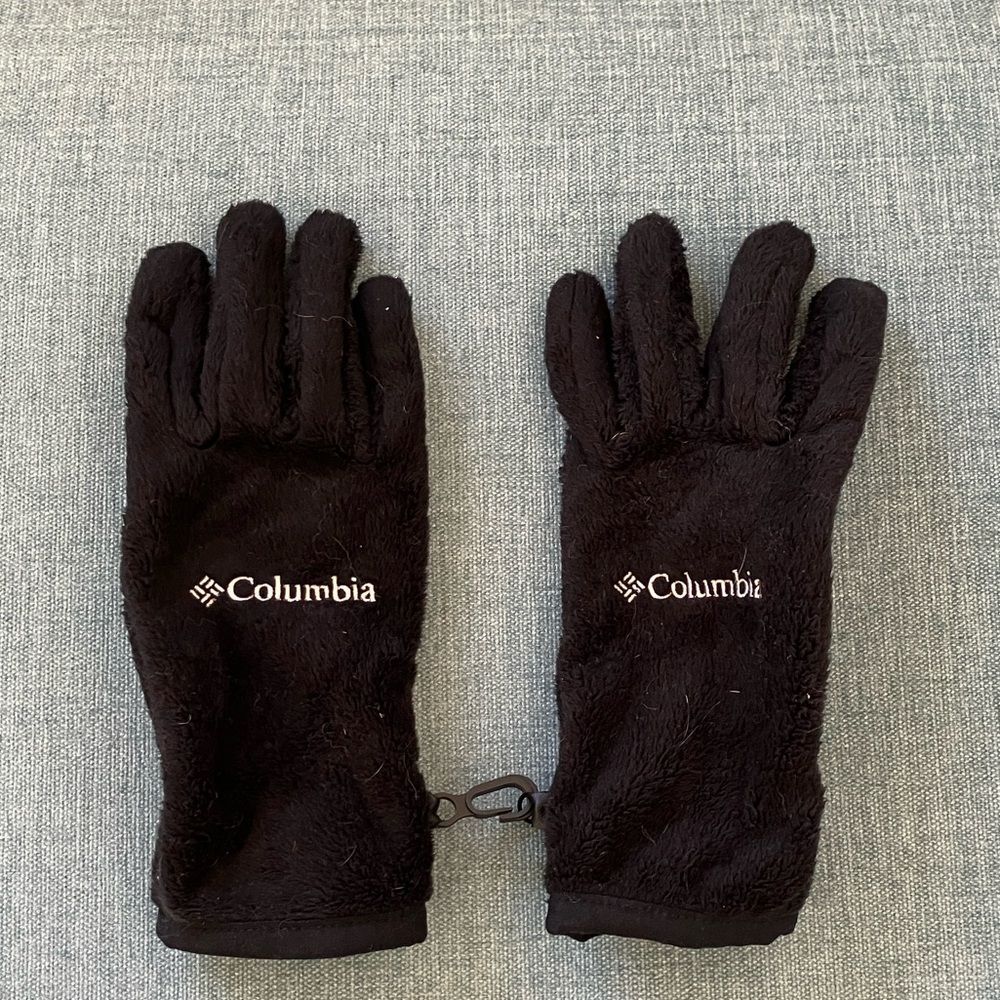 Women's Black Columbia Gloves